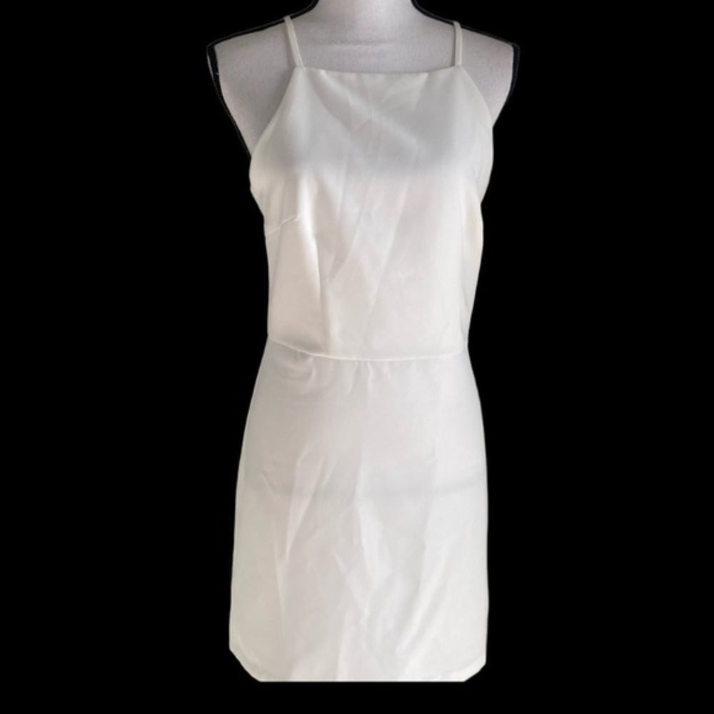 NWT WHITE DRESS BY SOUTH‎